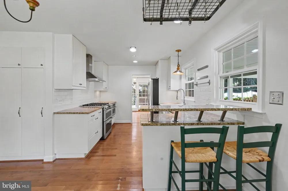 2113 SHERIFF COURT Vienna, VA 22181