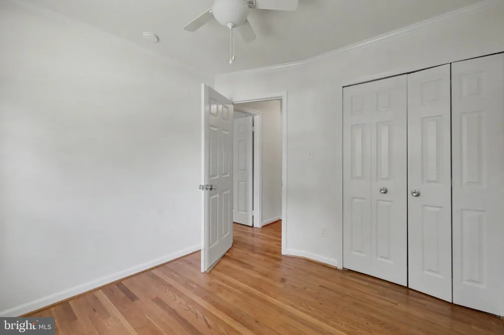 2113 SHERIFF COURT Vienna, VA 22181