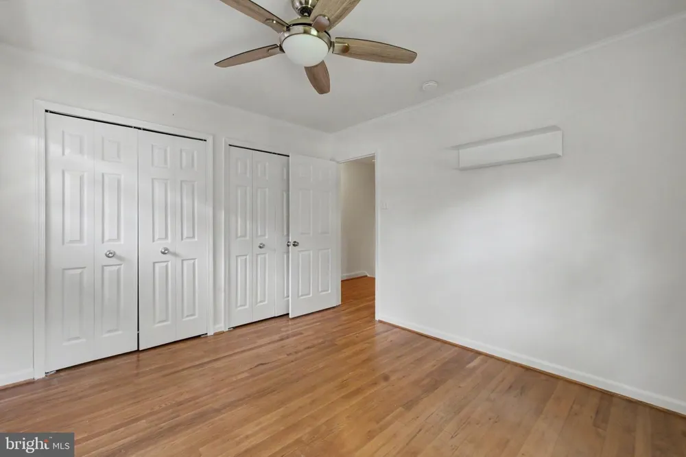 2113 SHERIFF COURT Vienna, VA 22181