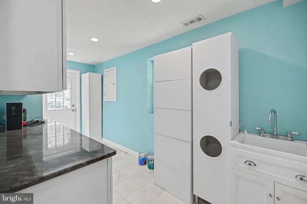 2113 SHERIFF COURT Vienna, VA 22181