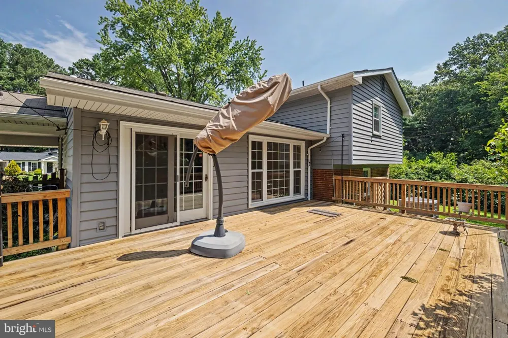 2113 SHERIFF COURT Vienna, VA 22181
