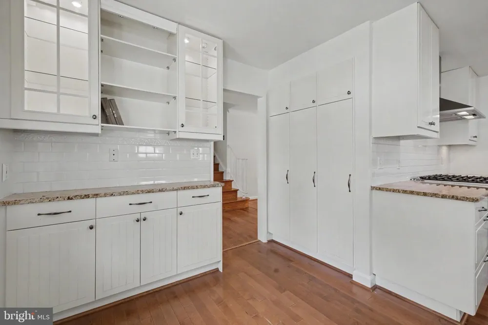 2113 SHERIFF COURT Vienna, VA 22181