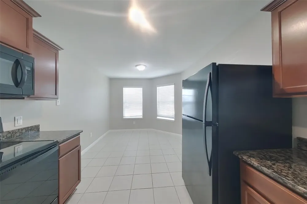 333 Summer Horse Drive La Marque, TX 77568