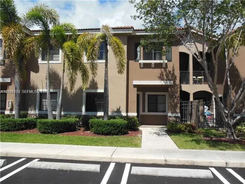 22811 SW 88th Pl #2-22 Cutler Bay, FL 33190