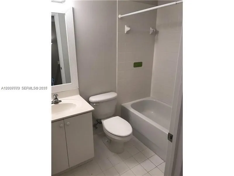 22811 SW 88th Pl #2-22 Cutler Bay, FL 33190