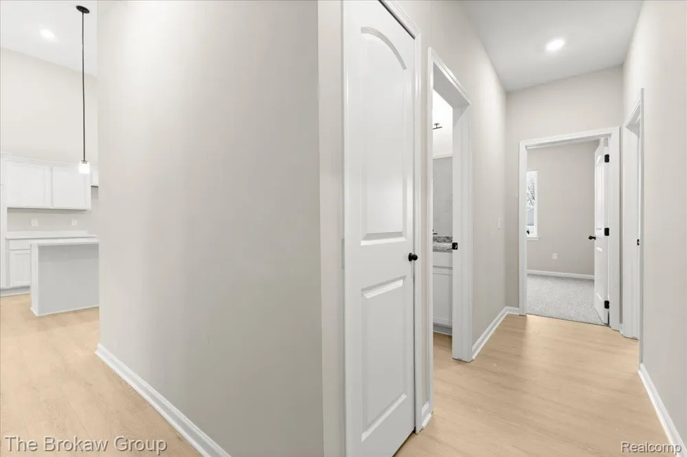 1437 Lincoln Street Lapeer City, MI 48446