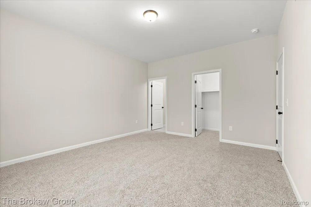 1437 Lincoln Street Lapeer City, MI 48446