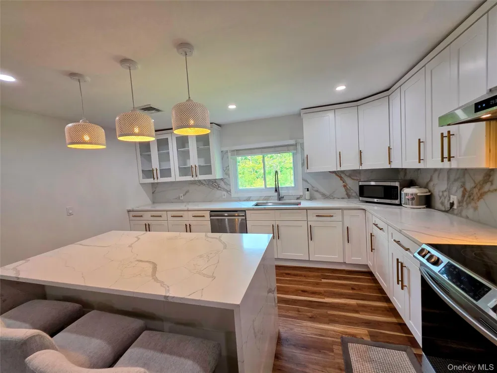 84 W Pine Road Staatsburg, NY 12580