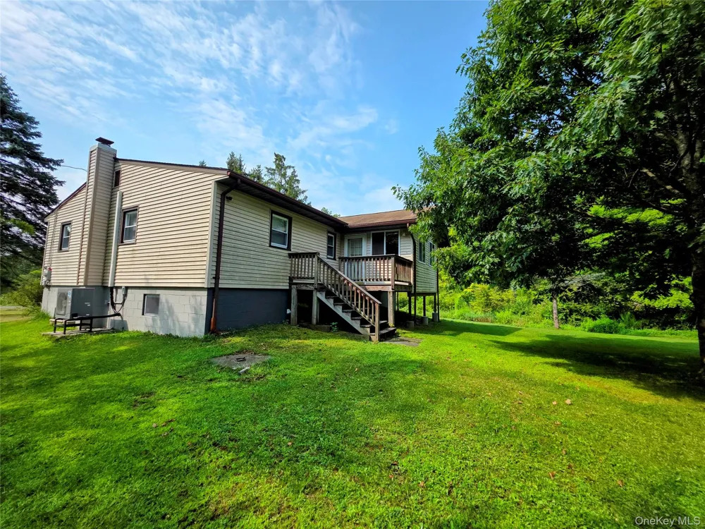84 W Pine Road Staatsburg, NY 12580