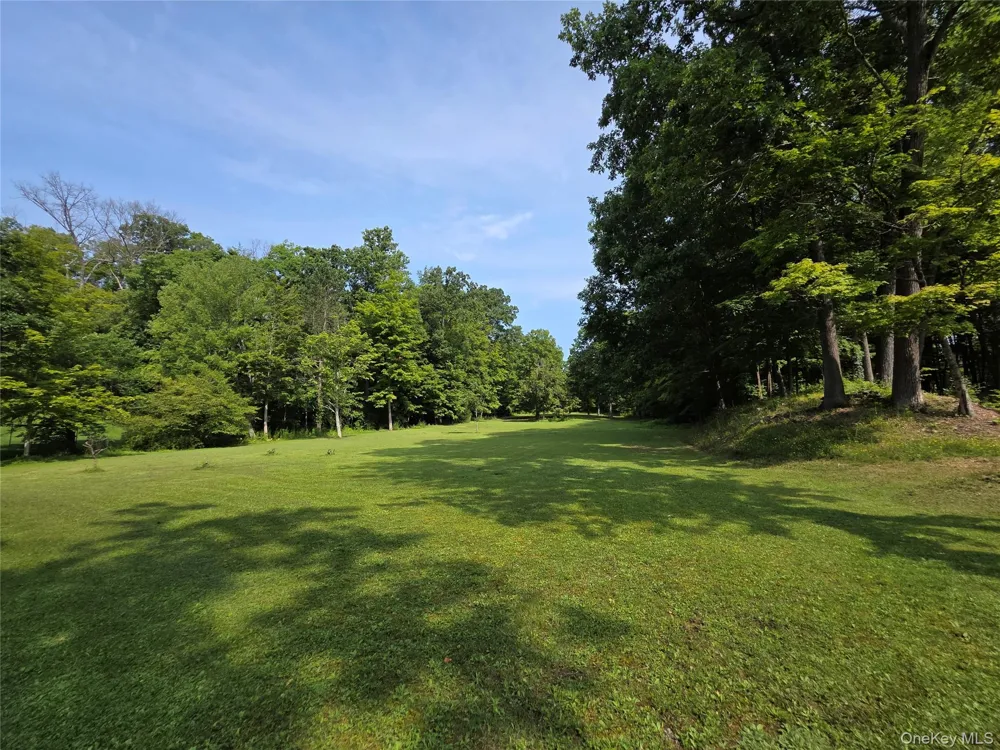 84 W Pine Road Staatsburg, NY 12580