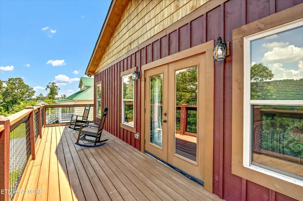 809 Wattle Blossom Way Gatlinburg, TN 37738