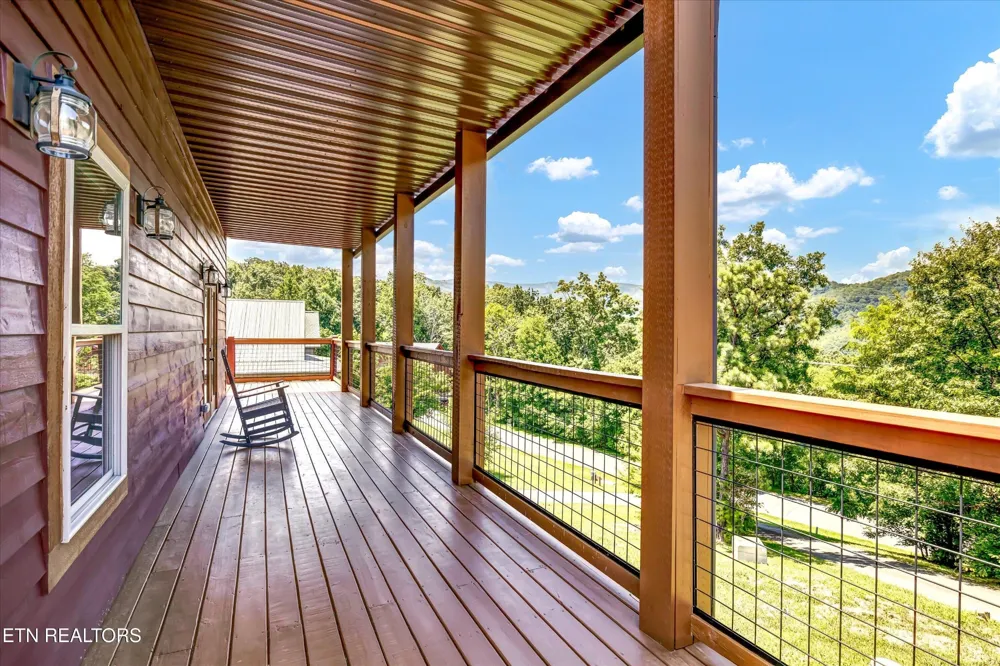 809 Wattle Blossom Way Gatlinburg, TN 37738