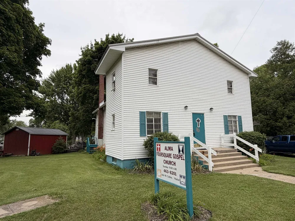 1117 Michigan Avenue Alma City, MI 48801