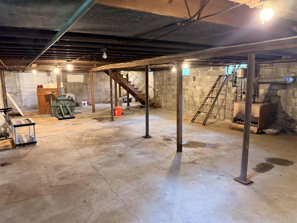 1117 Michigan Avenue Alma City, MI 48801