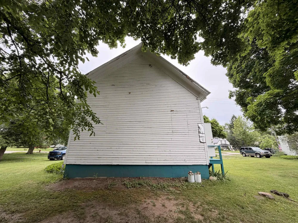 1117 Michigan Avenue Alma City, MI 48801