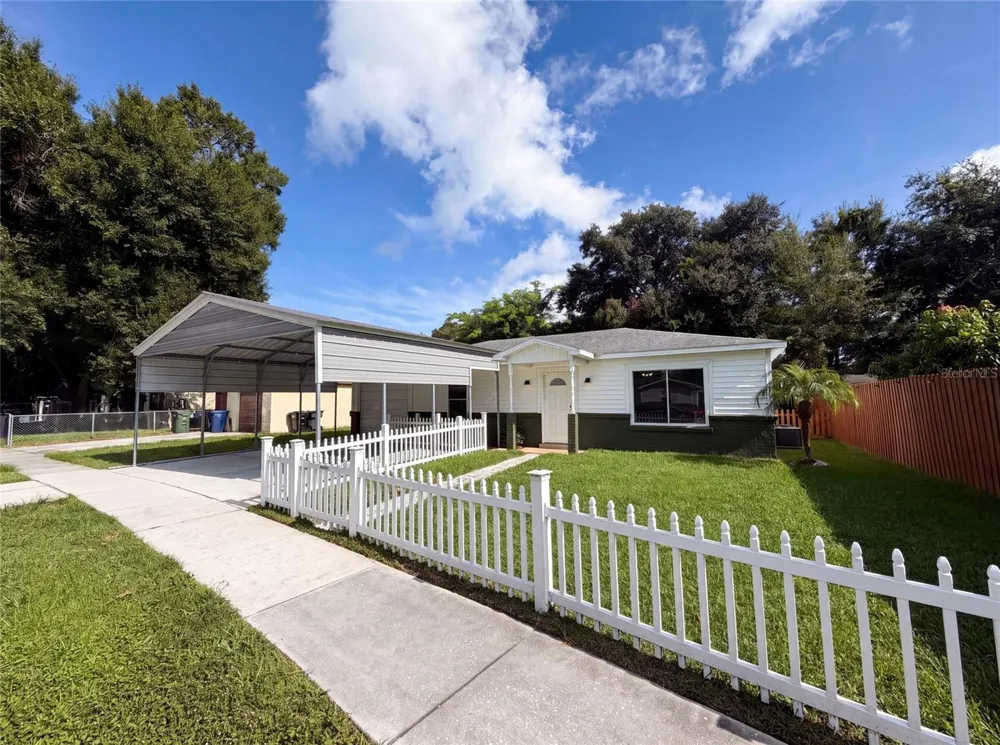 7233 THOMAS JEFFERSON CIRCLE W Bartow, FL 33830