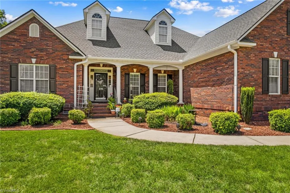 276 Falcon Crest Lane Salisbury, NC 28147