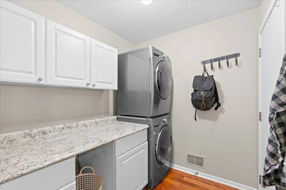 603 Cattail Lane Pinckney, MI 48169