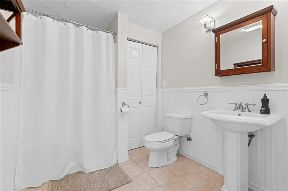 603 Cattail Lane Pinckney, MI 48169