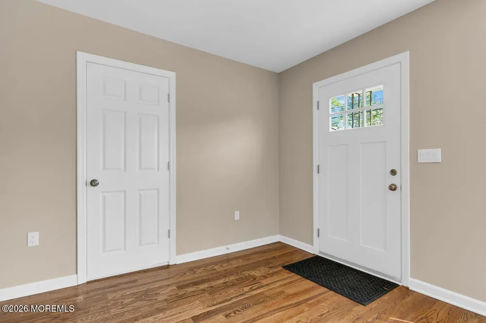 18 Maple Avenue Eatontown, NJ 07724