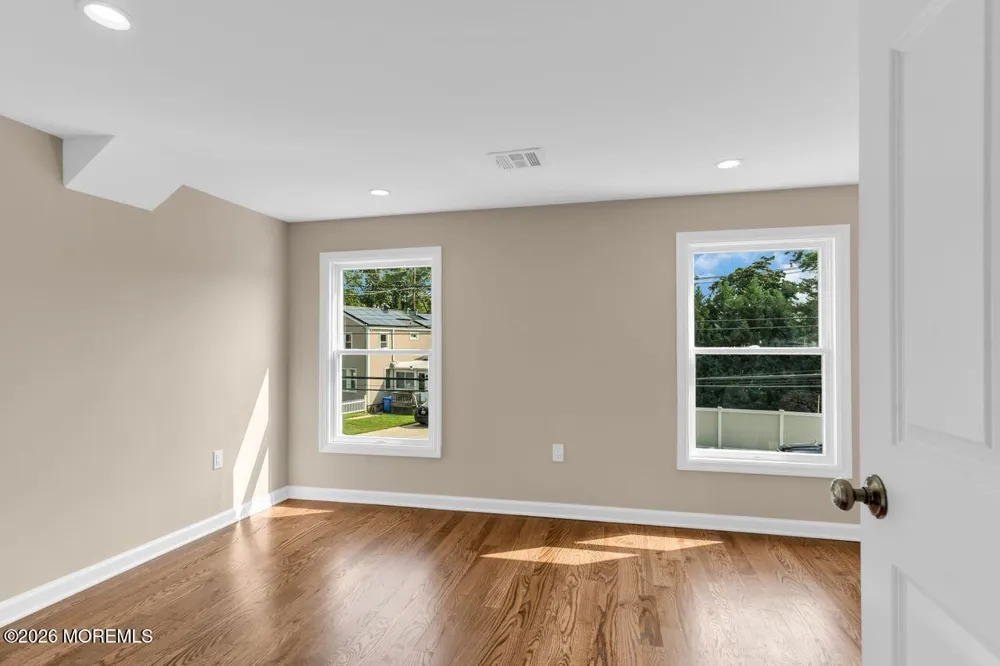 18 Maple Avenue Eatontown, NJ 07724