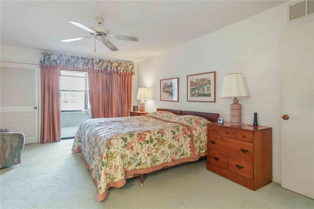 514 SPRING LAKES BOULEVARD Bradenton, FL 34210
