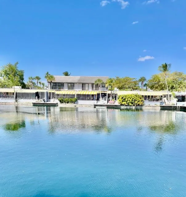6364 Milk Wagon Ln #6364 Miami Lakes, FL 33014