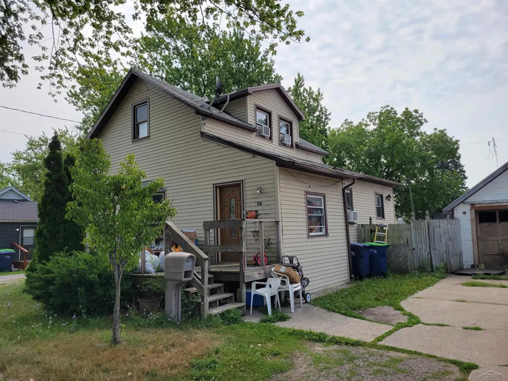 605 W Jenny Street Bay City City, MI 48706