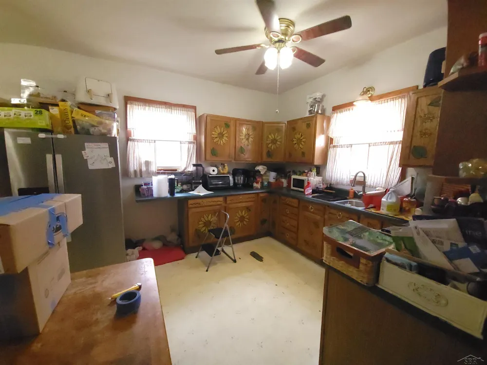 605 W Jenny Street Bay City City, MI 48706