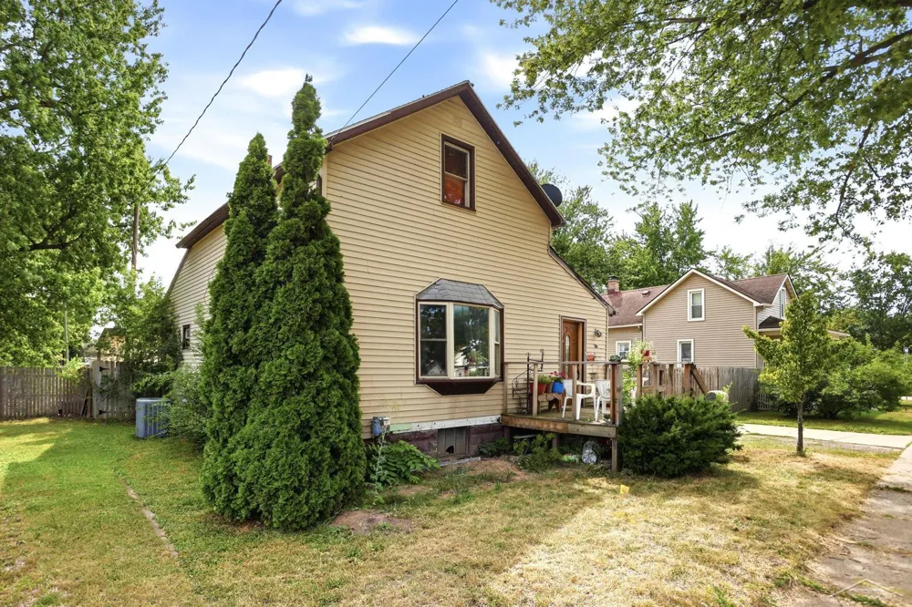605 W Jenny Street Bay City City, MI 48706