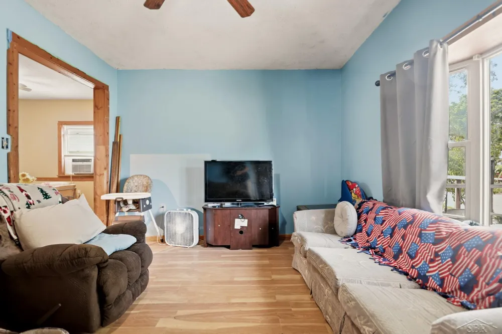 605 W Jenny Street Bay City City, MI 48706