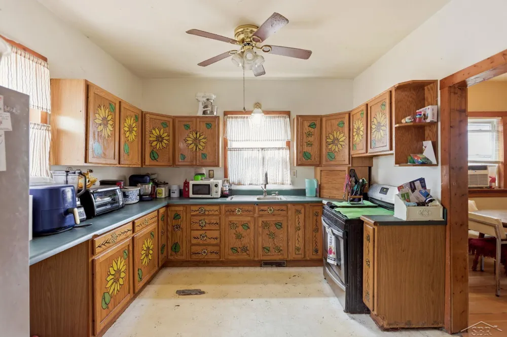605 W Jenny Street Bay City City, MI 48706