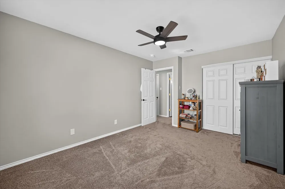 5662 Cedar Creek Drive Benbrook, TX 76109