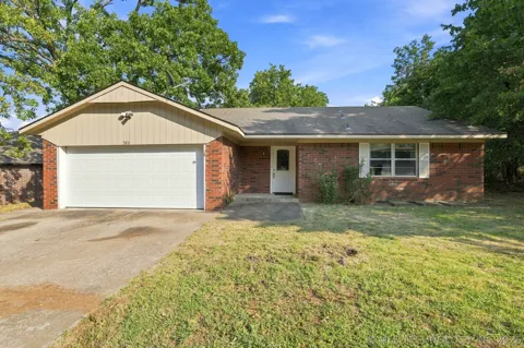583 Gibson Place