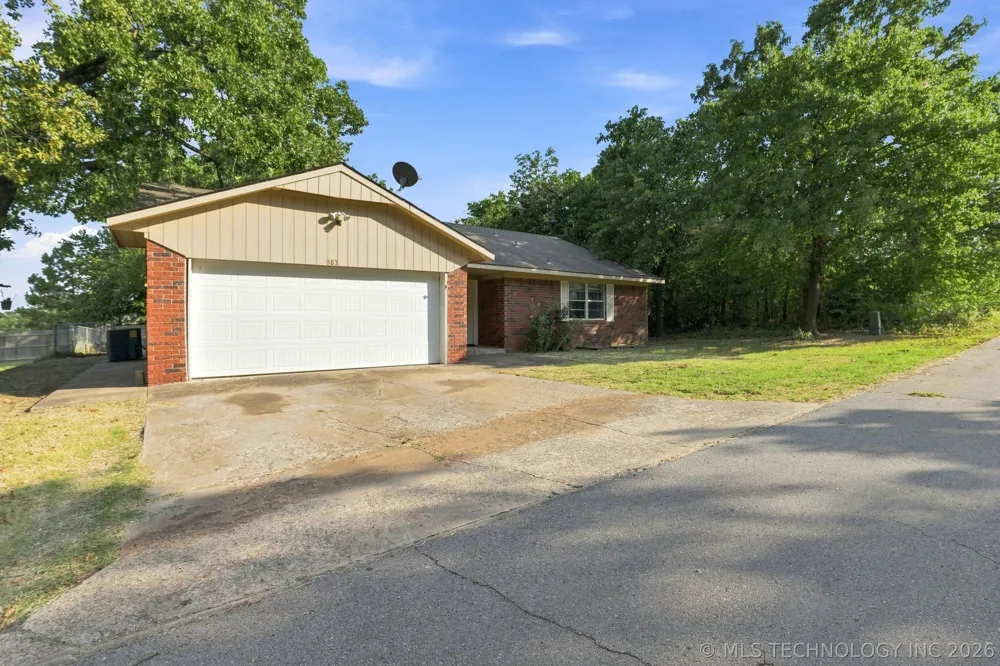 583 Gibson Place Mannford, OK 74044