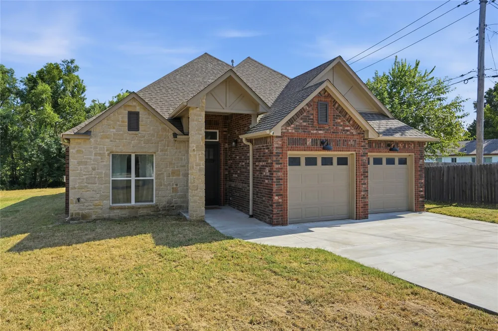 101 Woodview Lane Sapulpa, OK 74066