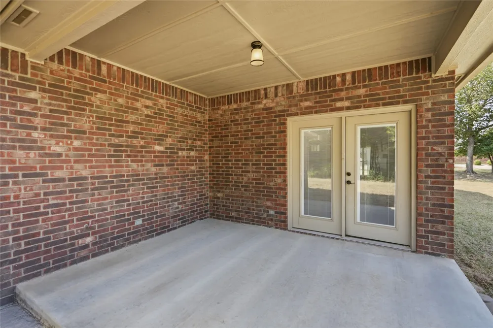 101 Woodview Lane Sapulpa, OK 74066