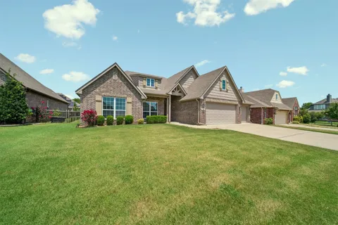1708 E Fargo Street