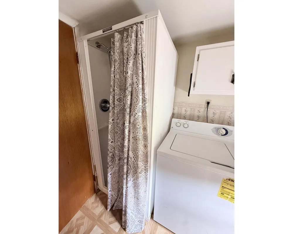 6620 SPRING ROAD Shermans Dale, PA 17090