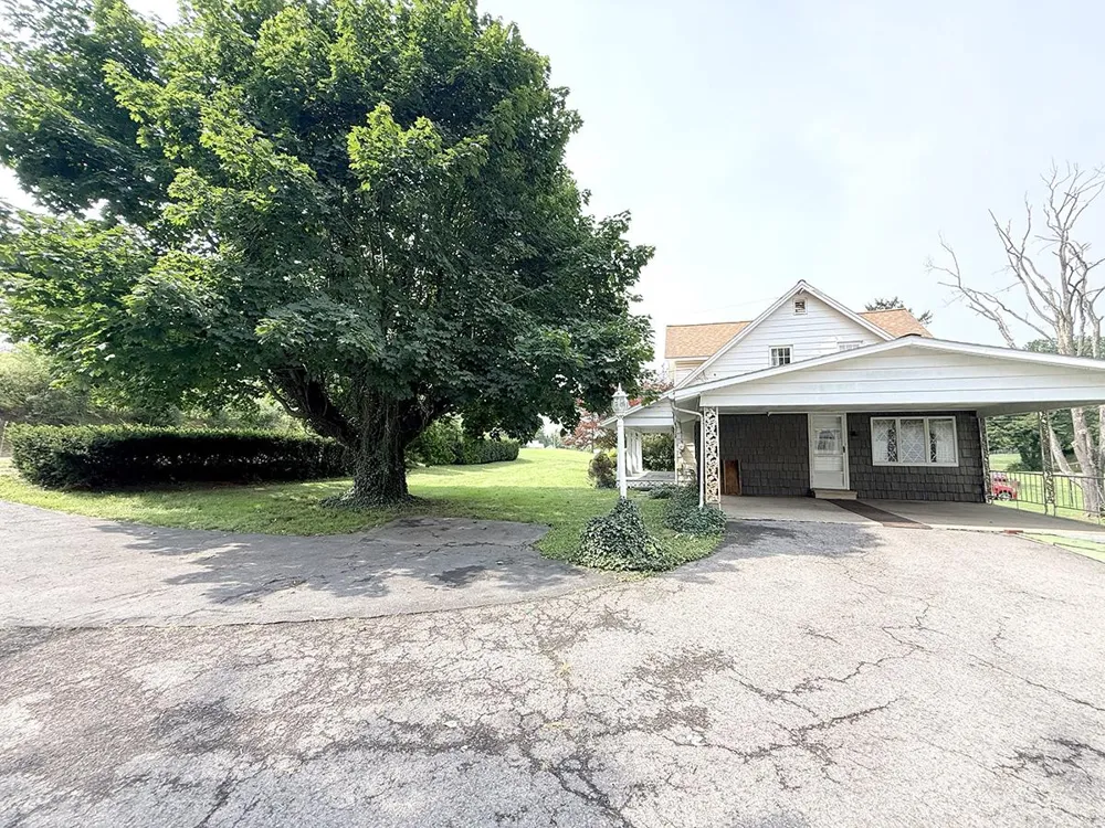 6620 SPRING ROAD Shermans Dale, PA 17090