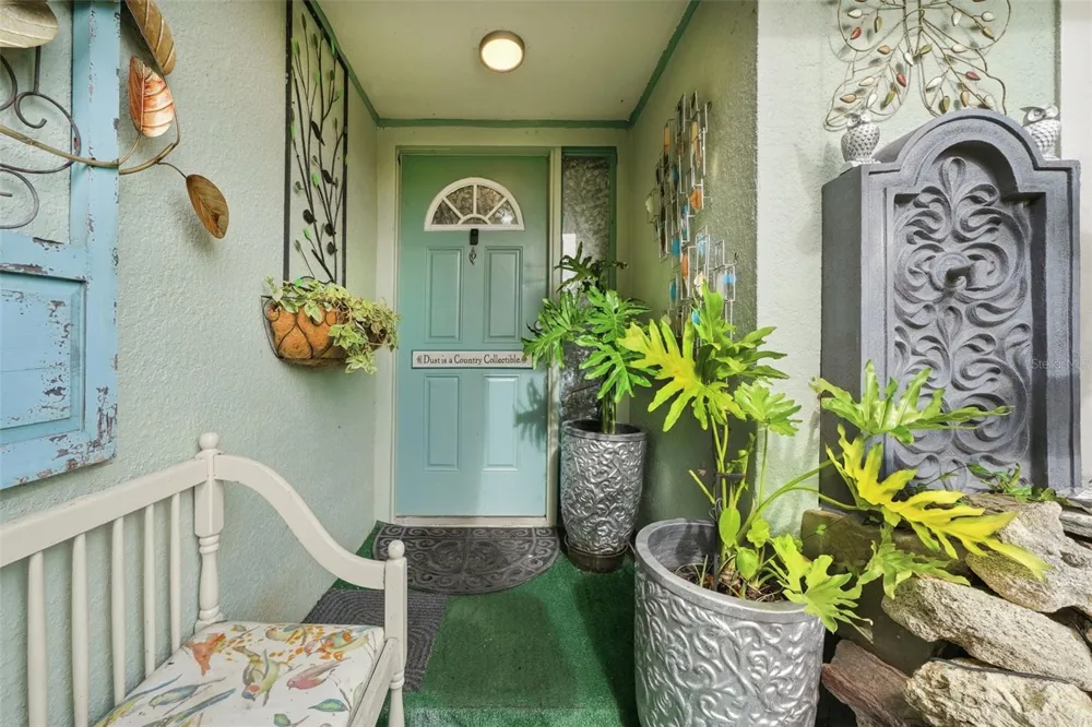 517 LINDA LANE Melbourne, FL 32935