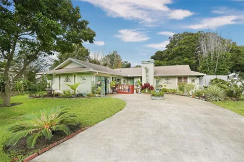 517 LINDA LANE
