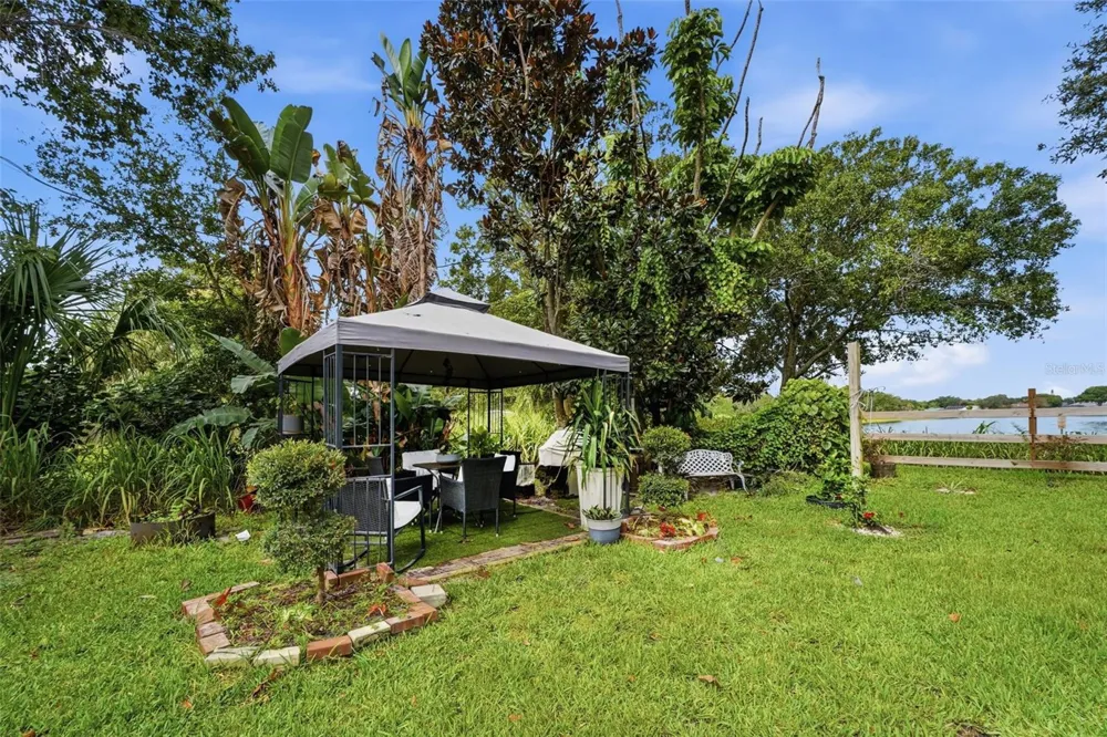 517 LINDA LANE Melbourne, FL 32935