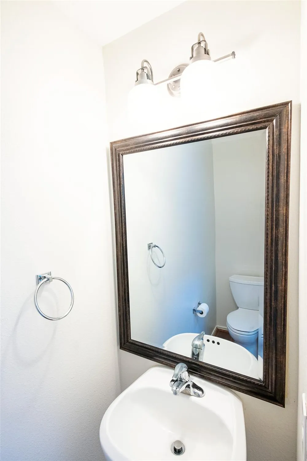 11 Summerhaze Circle The Woodlands, TX 77382