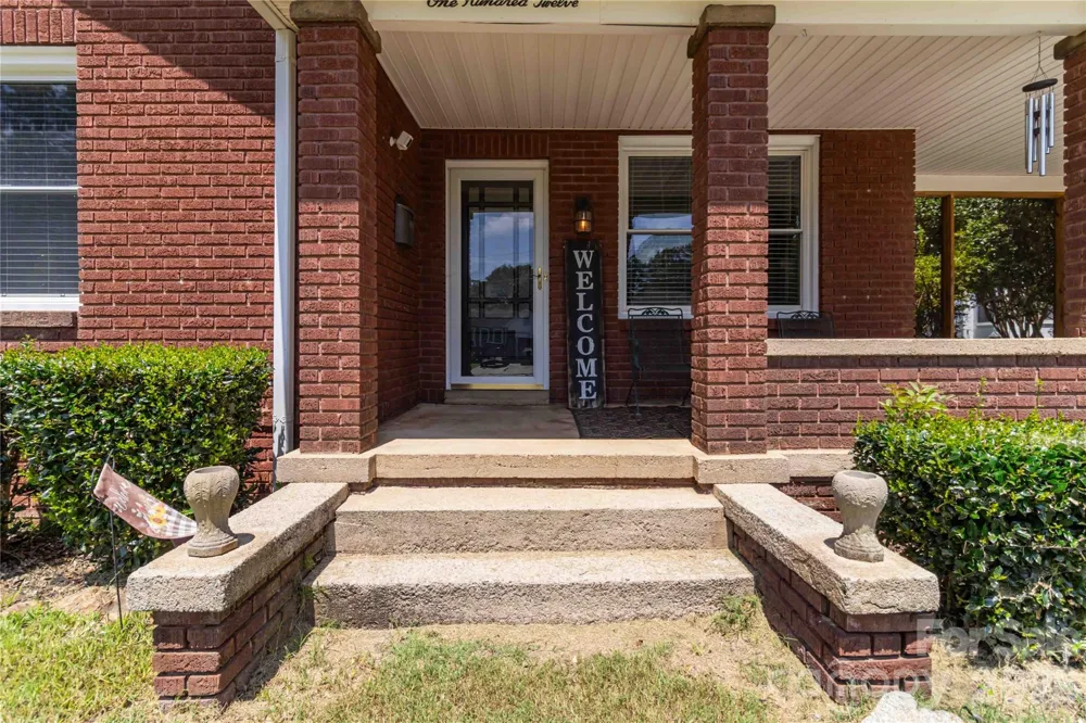 112 Pressley Street Clover, SC 29710