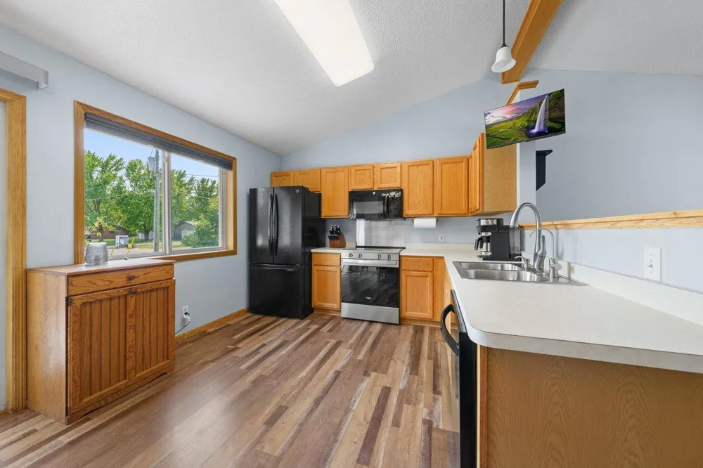 735 Laura Street Prescott, WI 54021