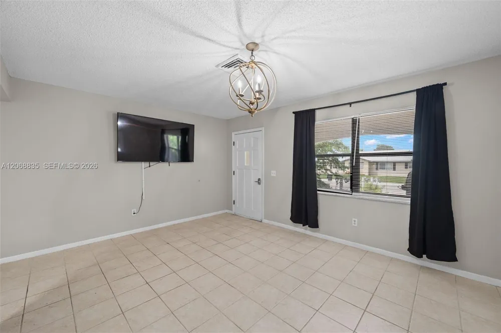 3317 NE Jeannette Dr #. Jensen Beach, FL 34957
