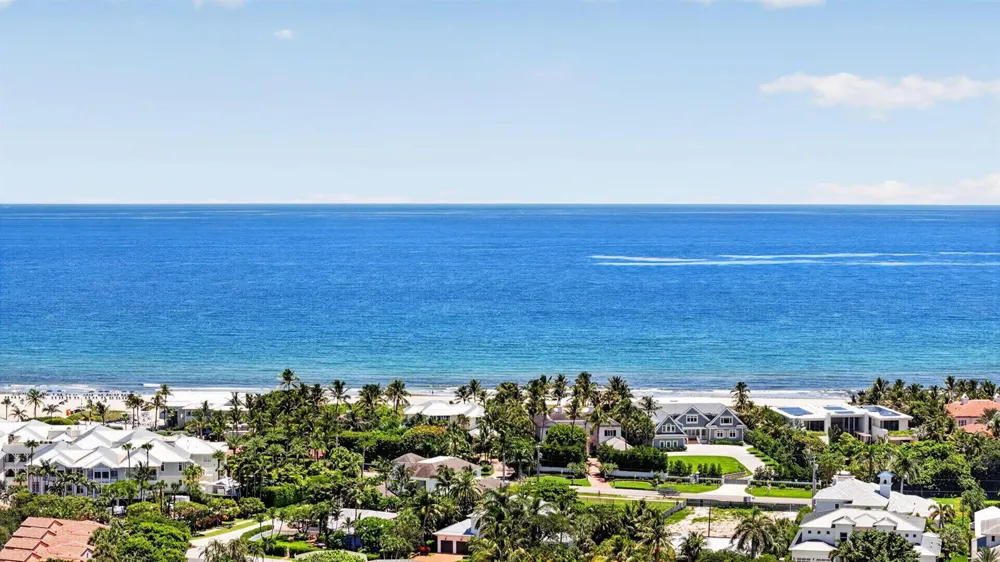 555 SE 6TH AVENUE #4F Delray Beach, FL 33483