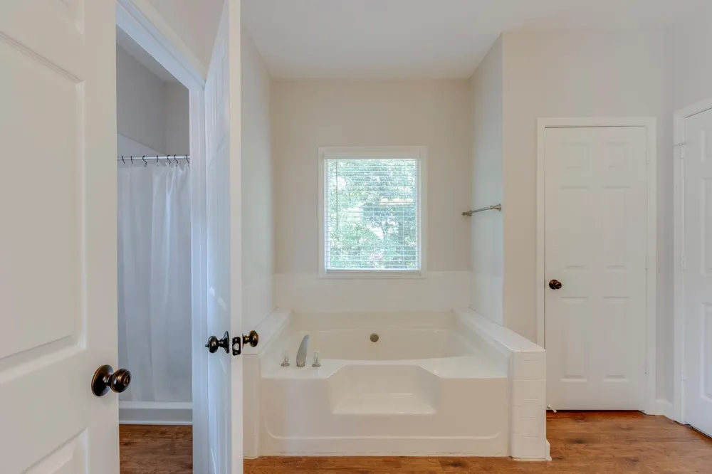 4900 Tulip Grove Ln Hermitage, TN 37076