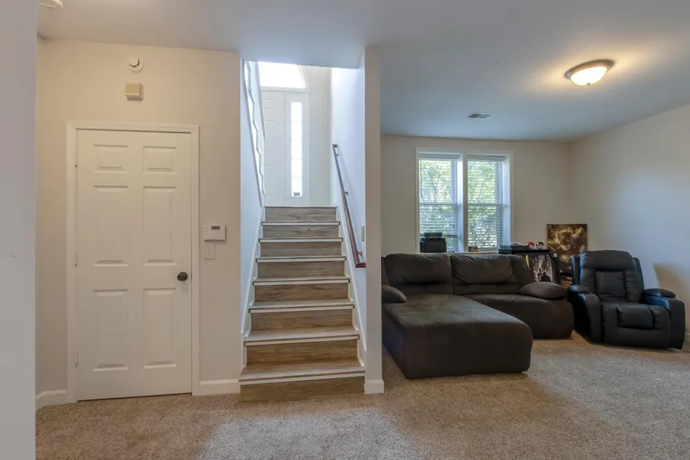 4900 Tulip Grove Ln Hermitage, TN 37076
